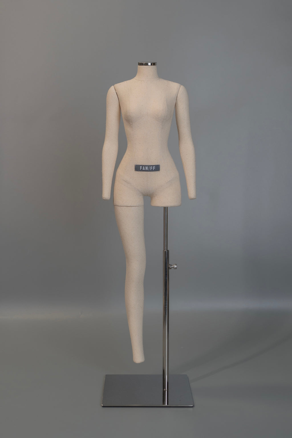 60-62cm Mannequin image 0